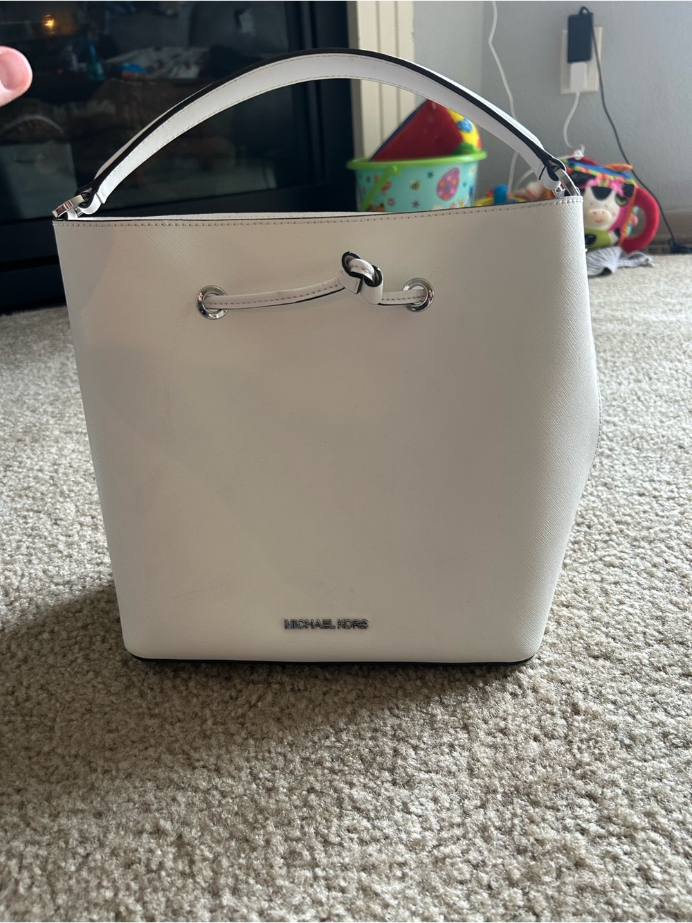 Michael Kors Cream Leather Bucket Shoulder Bag with Silver Hardware